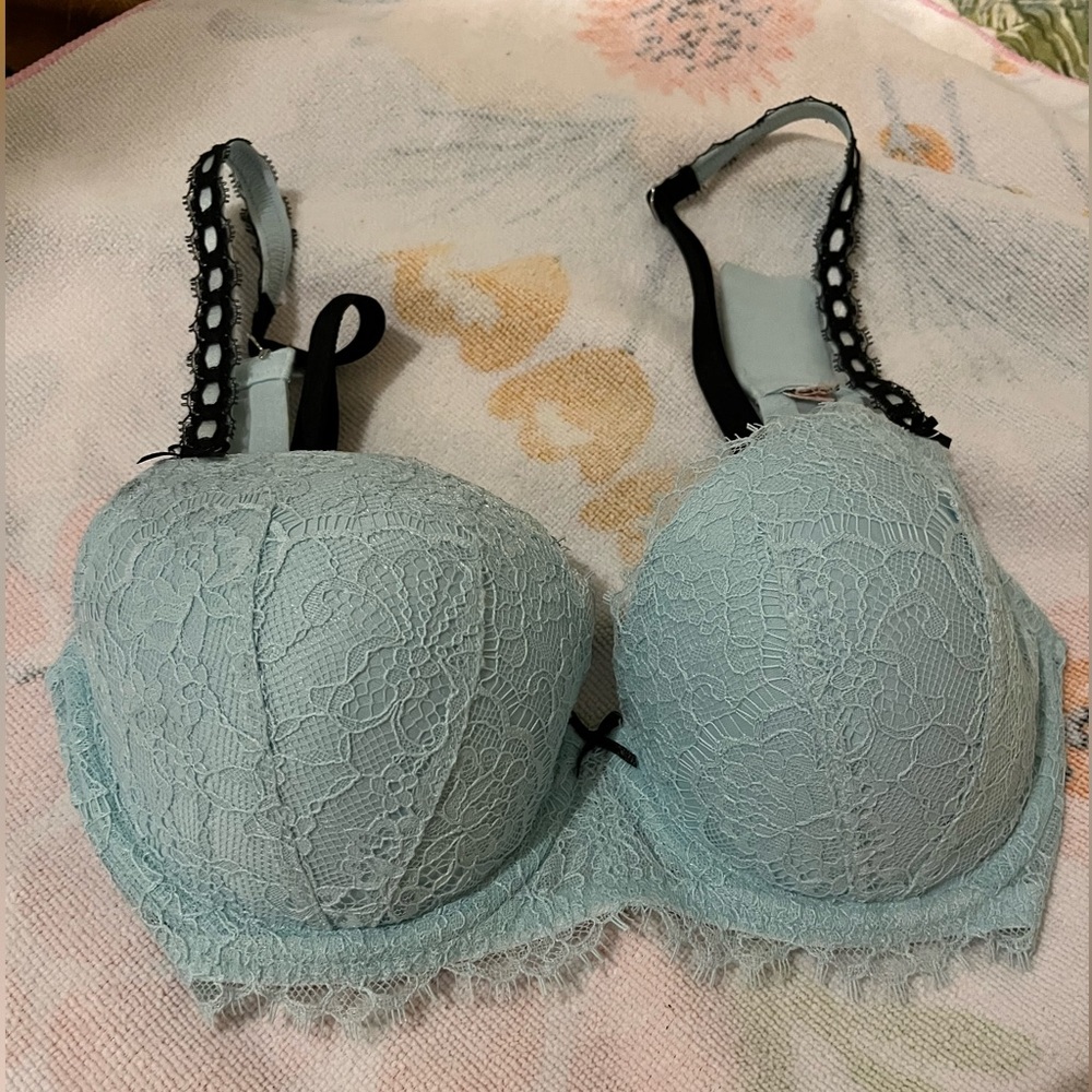 VS Dream Angels Demi Bra 34D